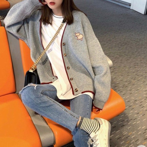 Grey and red knit cardigan with elephant mark - Picture 2 of 7